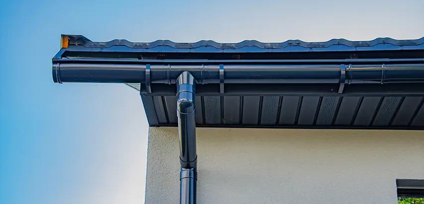 Professional Soffits and Fascia Replacement Services in Crystal Lake, IL