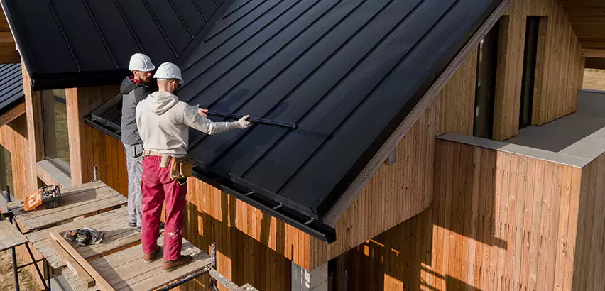 Metal Roof Maintenance in Crystal Lake