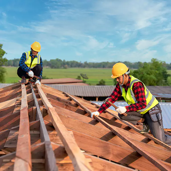 Why Crystal Lake, IL Property Owners Trust Crystal Lake Roofing Pro for Garage Roof Replacement?
