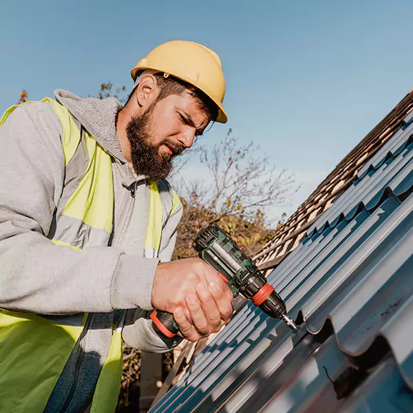 Why Crystal Lake, IL Property Owners Choose Crystal Lake Roofing Pro for Roof Restoration?