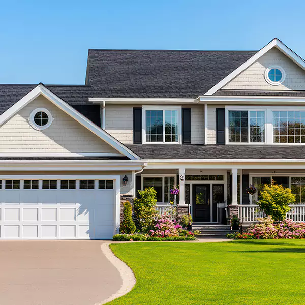 Why Crystal Lake Homeowners Choose Crystal Lake Roofing Pro for Roofing and Siding?