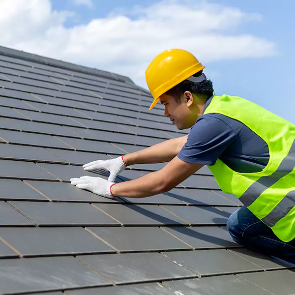 Why Crystal Lake Homeowners Choose Crystal Lake Roofing Pro for Standing Seam Metal Roofing Service?